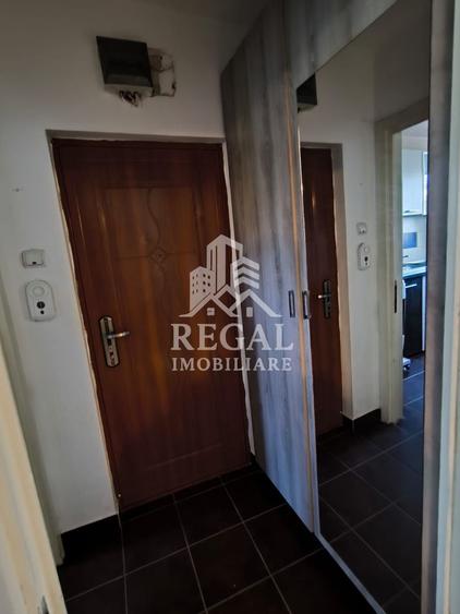 (pret nou) Apartament 2 camere, zona centrală (pietonală).