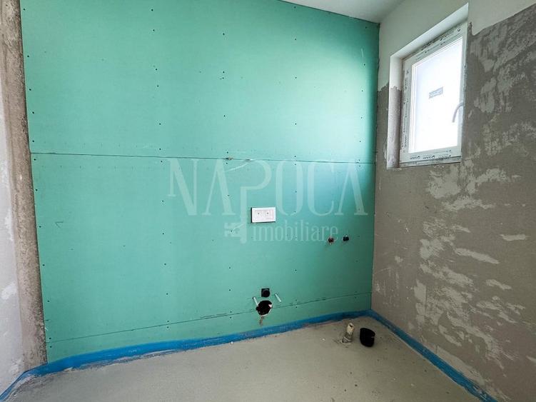 Apartament 3 camere de vanzare in Floresti