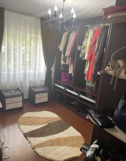 Apartament 4 camere-decomandat-centrala-zona Gorjului