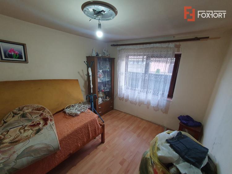 Casa individuala 6 camere si teren 1200 mp, in Gataia