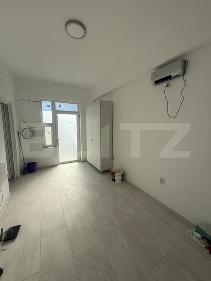 Spațiu comercial sau locuință, 18 mp, zona Centrală - Voinești