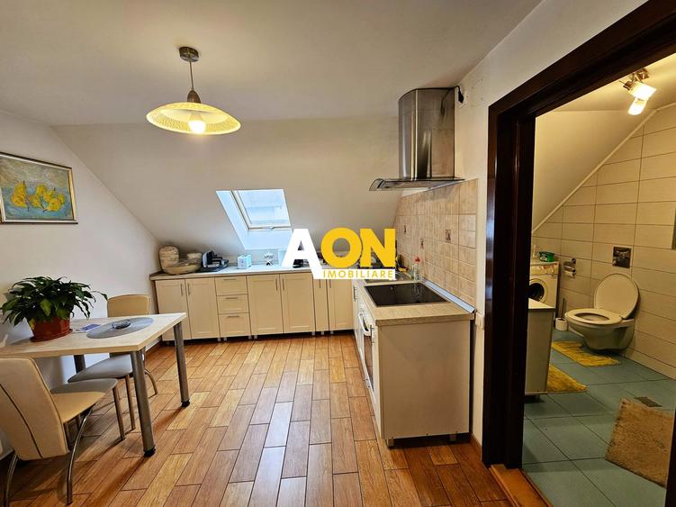 Casa 6 camere, 715 mp teren, langa Cetatea Alba Carolina