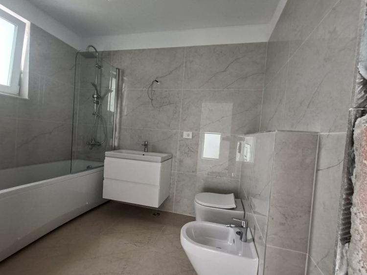 Casă tip duplex, 4 Camere – Valea Lupului / Rediu