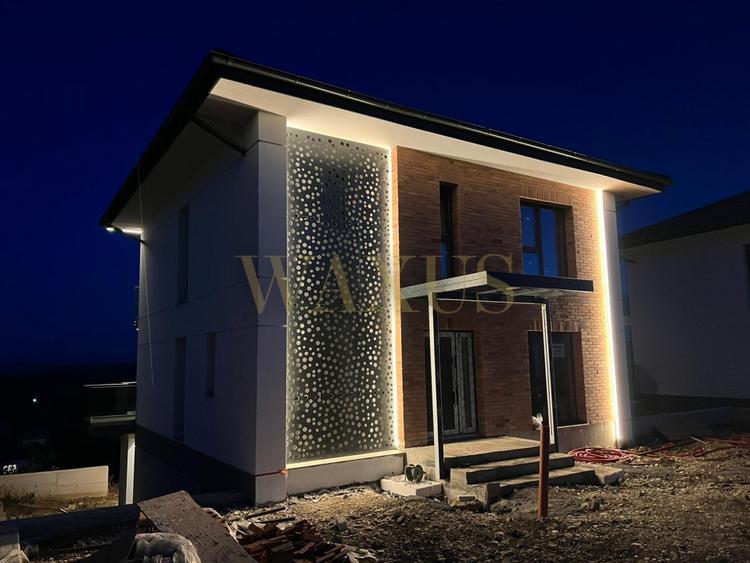 Casa Semipasiva in Dezmir - SU 206MP I Teren 486MP I 3 Niveluri