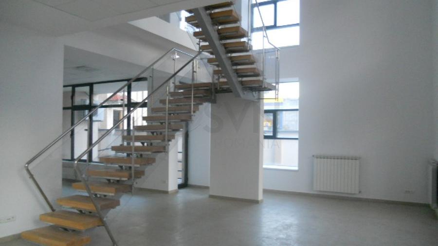 REC0000626 Spatiu showroom PARTER si MEZANIN