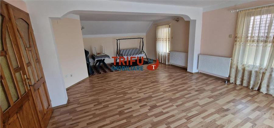 Casa de vanzare 6 camere zona Cetate