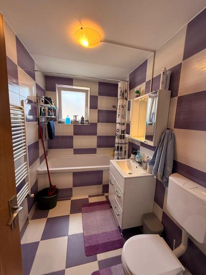 Apartament 2 camere semidecomandat zona Eroilor