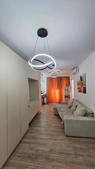 Studio 2 camere lux de inchiriat pe termen lung