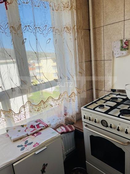 Apartament cu 2 camere, Zarnesti - 8