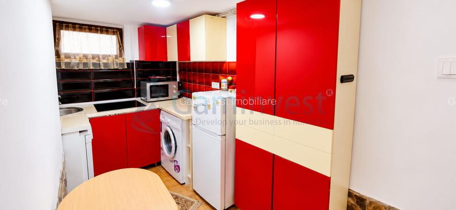 Apartament central cu o camera de vanzare in Oradea, Zona Parcului Petőfi Sándor - 3