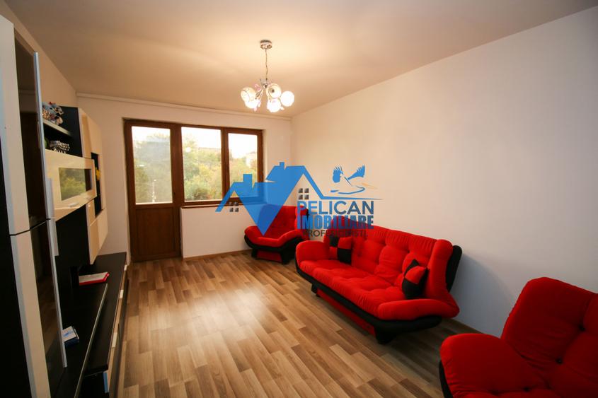 Vest, U-uri, 3 camere, decomandat, renovat