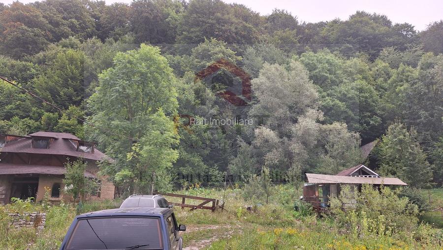 Casă individuală 6 camere de vânzare Brăduleț Argeș Complex Cabane - 12