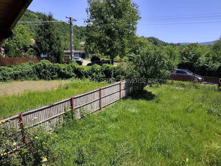 FARA COMISIOANE zona linistita aer curat casa mobilata 3 camere P +M teren 755mp - 7