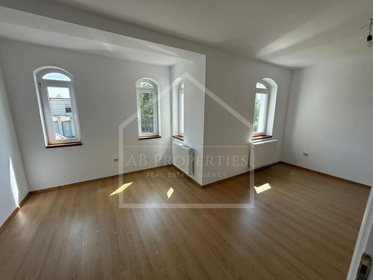 Vila Individuala | Teren 600 Mp | Garaj