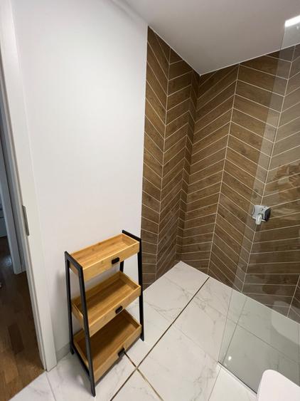 2 camere Avalon - loc de parcare disponibil