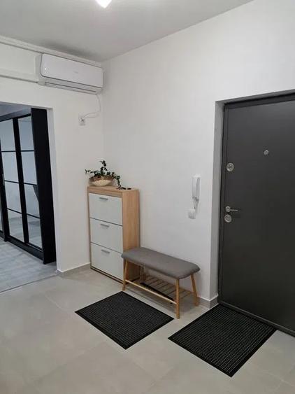 2 Camere, decomandat, balcon, mobilat/utilat, PARCARE INCLUSA, 5 minute Metrou