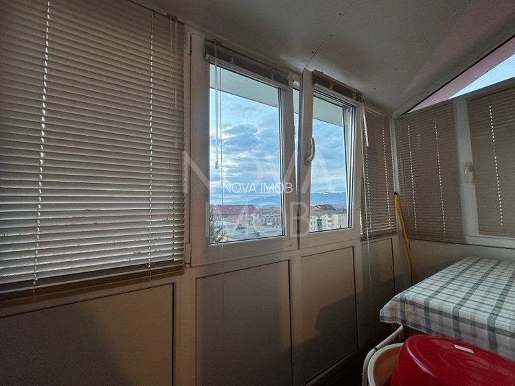 Apartament 3 camere mobilat-utilat - Str. Semaforului - 10