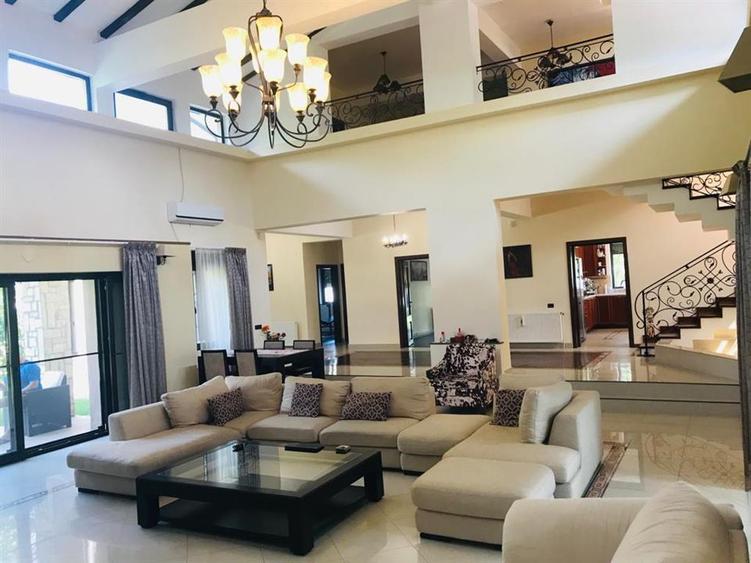 Vila P+1+M eleganta vav liziera Padurii (1418mp teren)