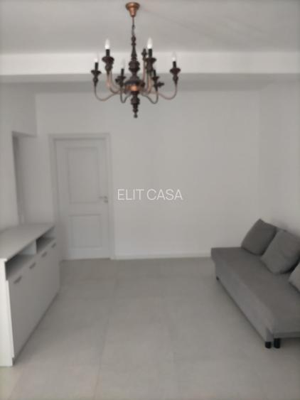Apartament cu 3 camere, LOC PARCARE INCLUS - zona Nicolina - Cug-Pala Verde - 6