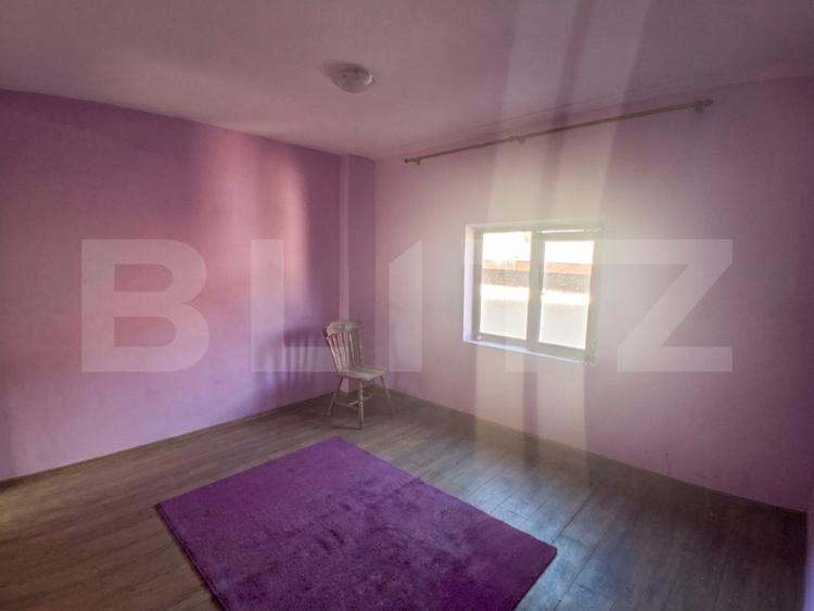 Casa 4 camere, 150 mp, teren 1470 mp, zona Ursati