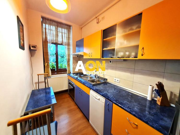Casa 6 Camere, 160 mp, Teren 410 mp, Zona Centru - 10