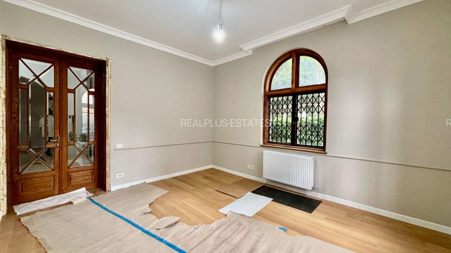 De vanzare apartament 4 camere Lascar Catargiu-Povernei, intrare exclusiva! - 3