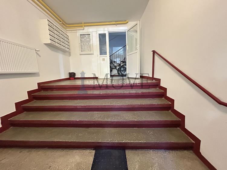 CĂPÂLNA- etaj 3/4- 2 Camere, centrală termică , baie cu fereastră - 20
