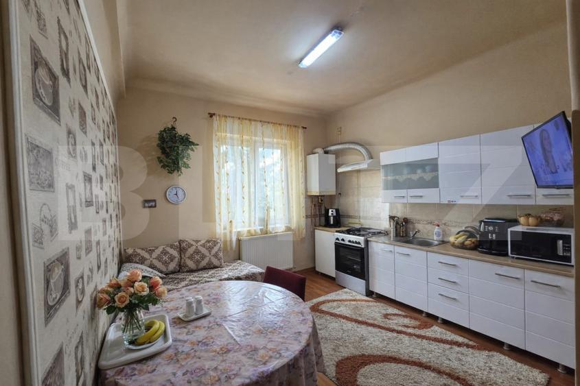 Apartament 2 camere, decomandat, 63 mp, Zona Piata 1 Mai !