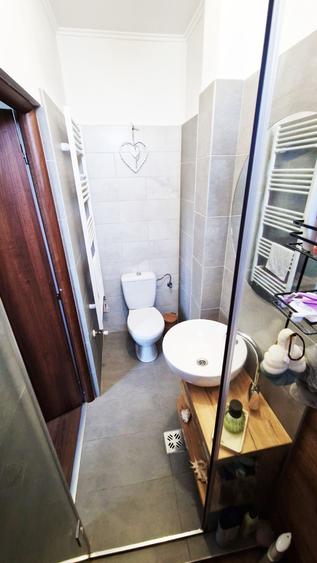 Apartament 3 camere parter zona centrala