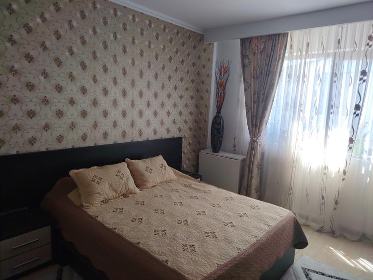 2 camere transformat în 3 camere, 70 mp, cu finisaje premium, etaj 1, parcare