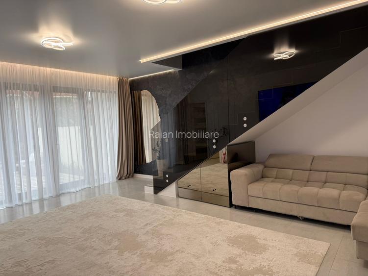 Vila cubista proiect deosebit, in Galati, zona Arcasilor, sup.teren 300mp - 5