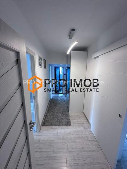 Apartament 3 camere decomandat zona Centru - 9