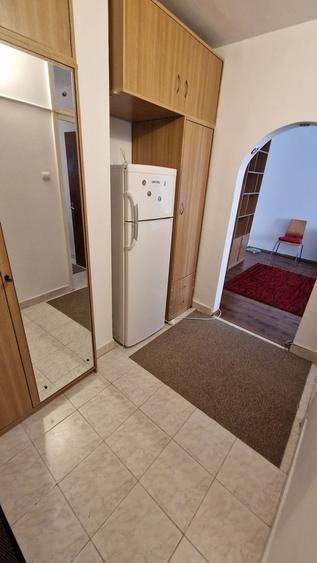 Garsonieră decomandată lângă metrou, etaj 6/8