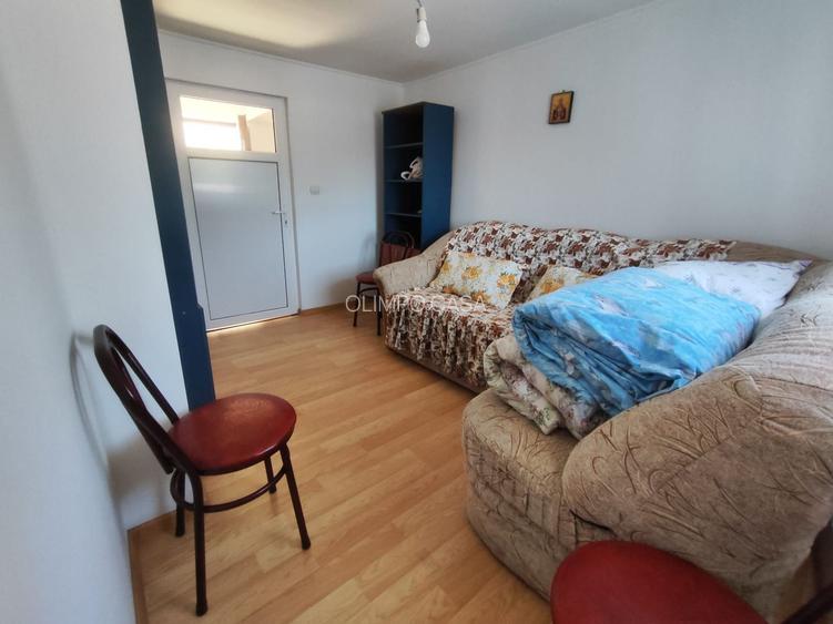2 CASE | 465 MP TEREN | LANGA LAC | - 4