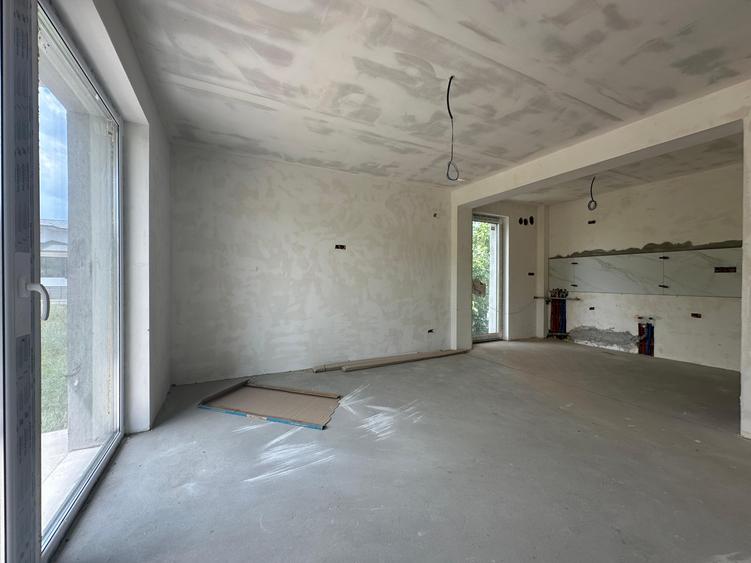 COMISION 0%! 2 CAMERE BLOC NOU PACURARI-REDIU