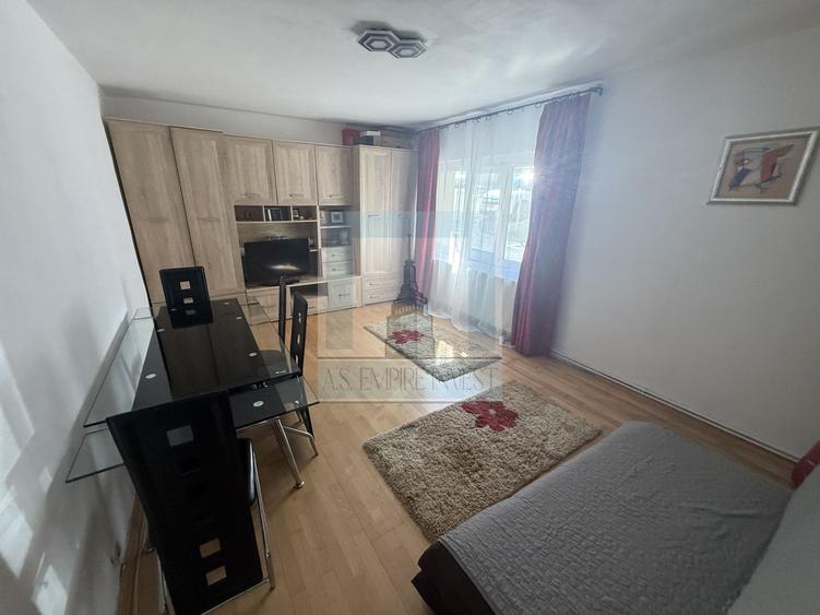 Apartament 2 camere , mobilat/utilat - zona Racadau