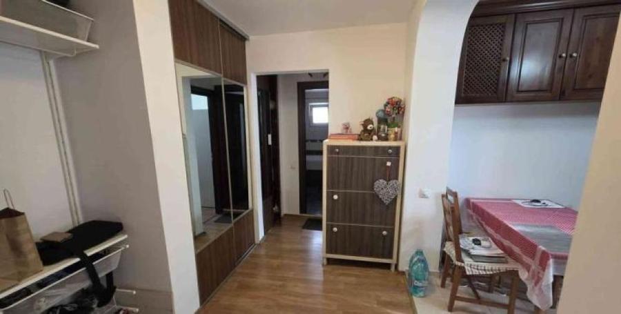 Vand apartament 2 camere-53mp, zona Aviatiei