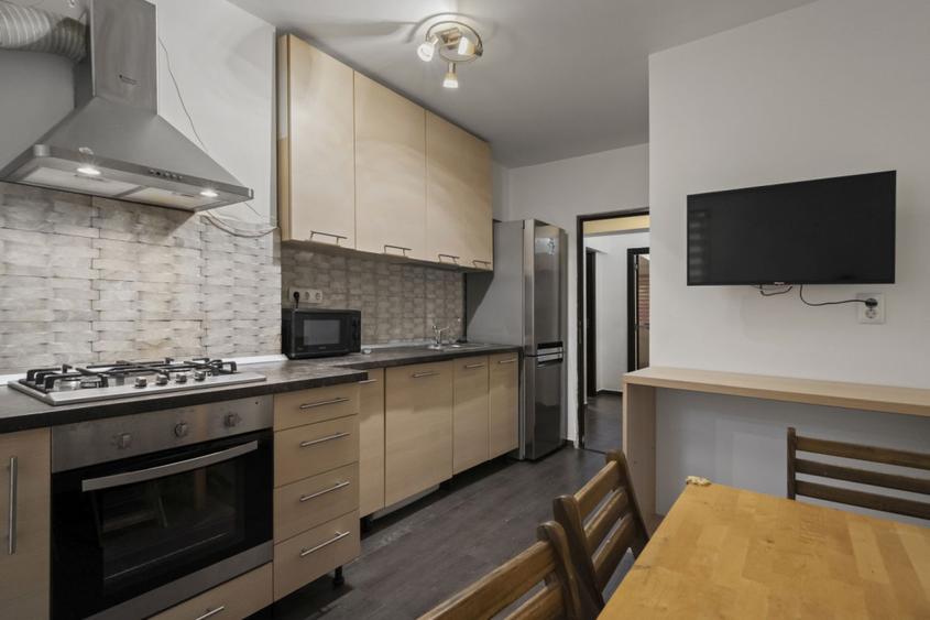 Apartament 3 camere Tei decomandat, 65,84mp utili, 2 bai, et 2/8 bloc 1988