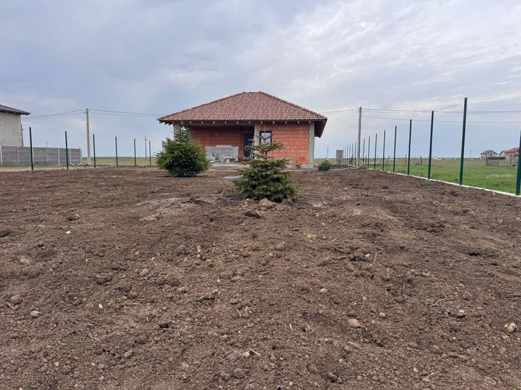 Individuala Parter Becicherecu Mic, Zona Semicentrala,4 Camere,Teren 800 mp