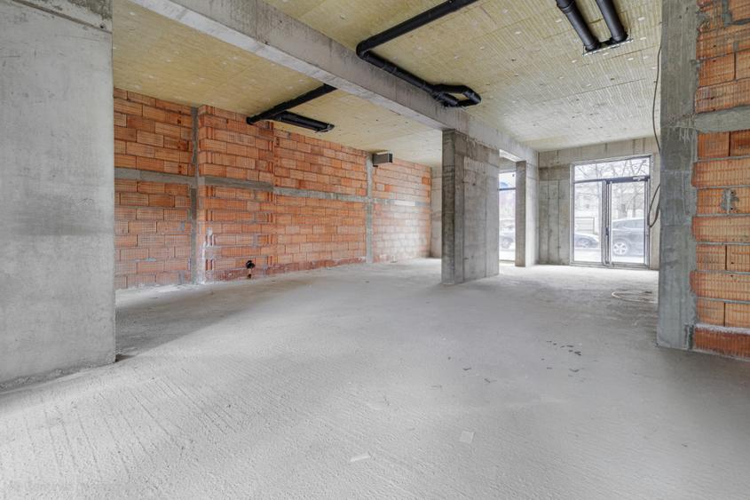 Spatiu Comercial Semifinisat | Bloc nou | Hercesa Vivenda
