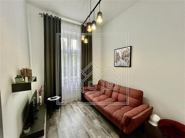 Apartament 2 camere, mobilat + utilat, 41 mp utili, zona Ultracentrala