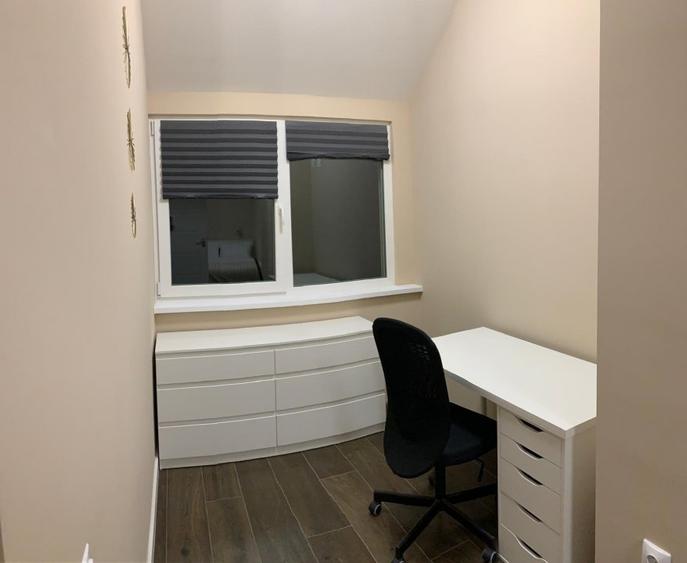 Casa de vanzare, formata din 2 apartamente, P-ta Abator