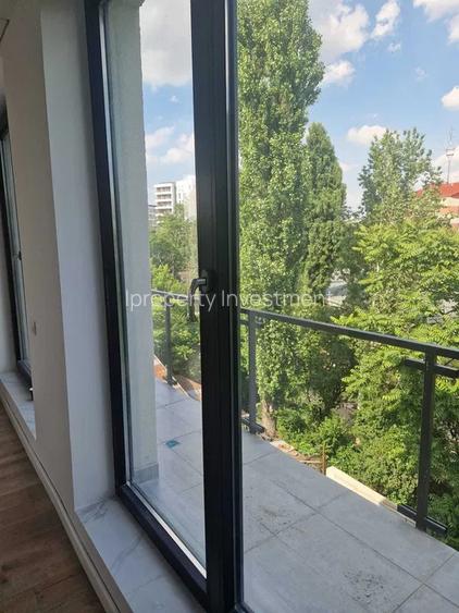 Apartament 3 Camere Regie Centrala Proprie Nemobilat Loc Parcare Bloc 2026 - 7