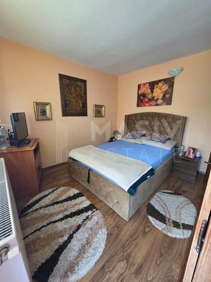 JUMĂTATE DE DUPLEX DE VÂNZARE , 140 MP UTILI-LA 2 MINUTE DE PÂRTIA SORICA AZUGA