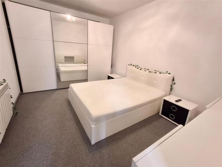 Apartament 2 camere la casa zona Centrala