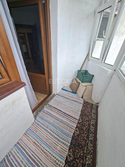 Apartament 2 camere decomandat, zona Podu de Fier - 8