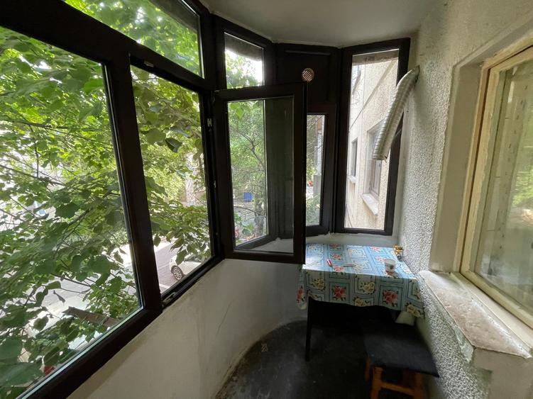 Apartament 3 camere Militari Apusului | Etaj 1/4, Decomandat, 2 Bai, Bloc 1981