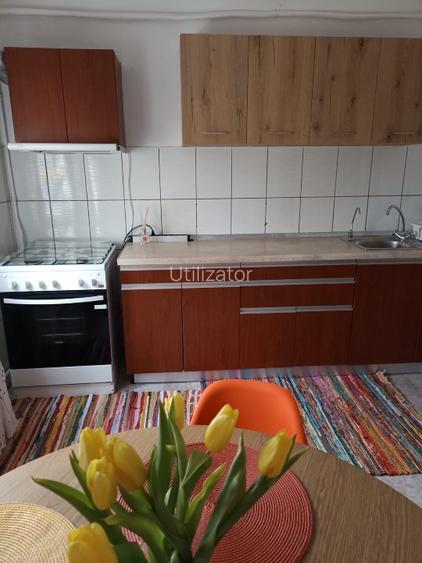 ocazie , de inchiriat  apartament 3 camere  - 12