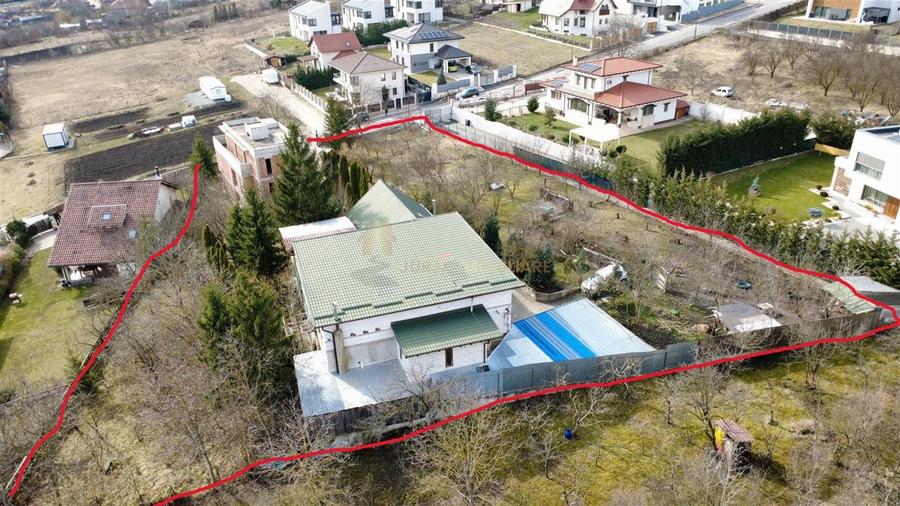CASA 16 CAMERE TEREN 3259 DAMBUL ROTUND
