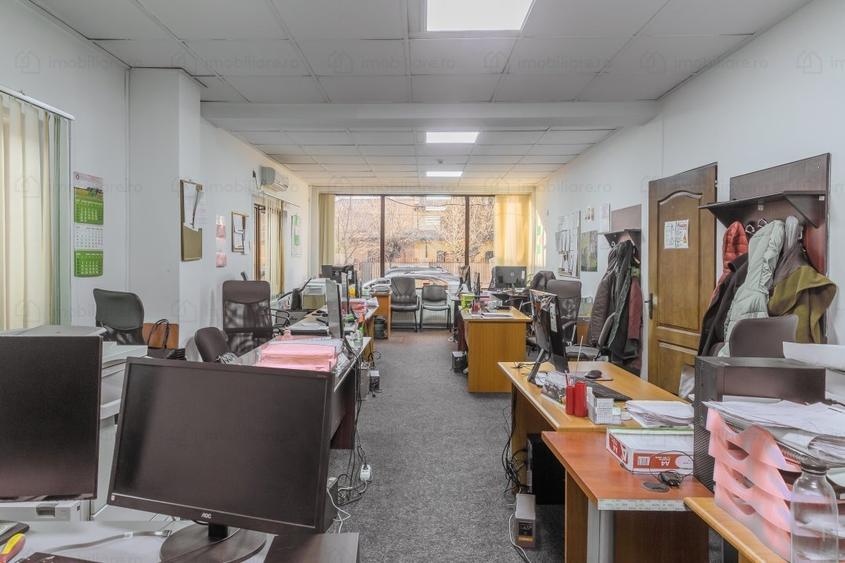 Proprietar, P+1+M,  623 mp utili, investitie 8% randament (chirie=3800 eur/luna)